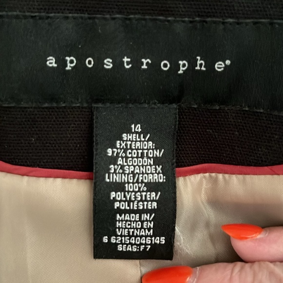 Apostrophe Black Short Trench Coat (Style) - Picture 5 of 5